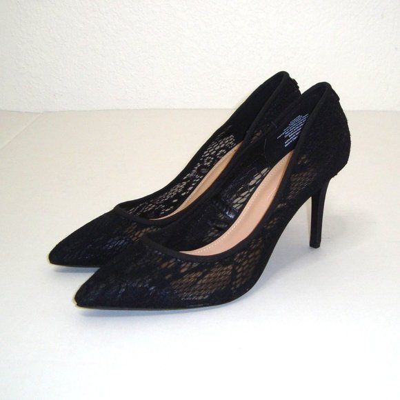 Karl Lagerfeld Shoes - NEW Karl Lagerfeld Paris Roxana Black Lace Pumps Size 8.5